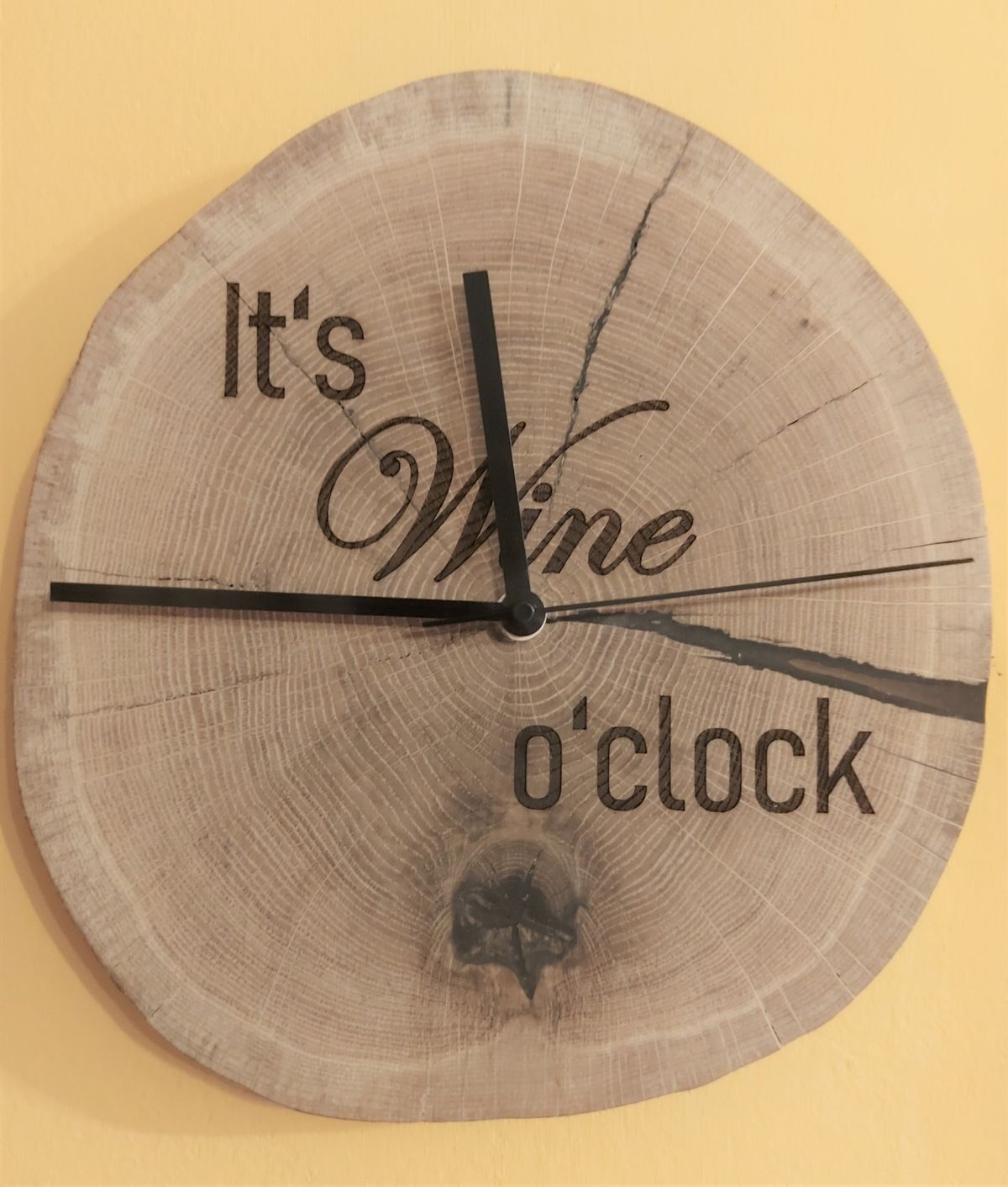 Wine o clock Uhr (2)